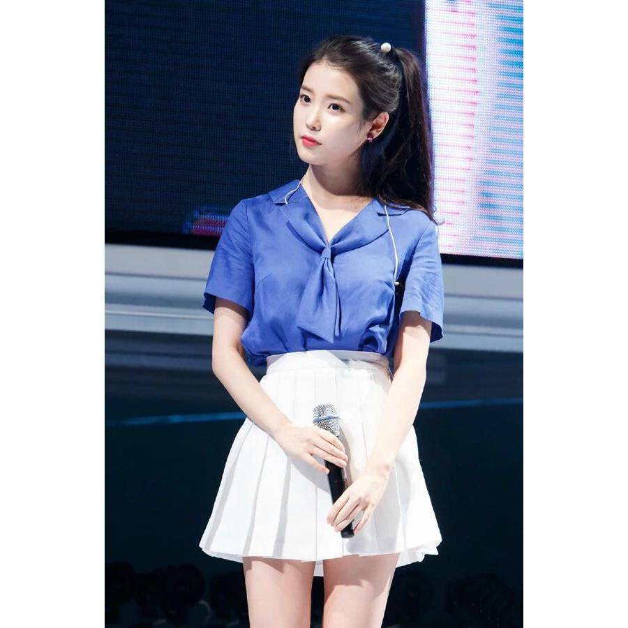 Graduation season student chorus performances show cheerleading Korean women's team the same song laysgie team clothing jazz dance