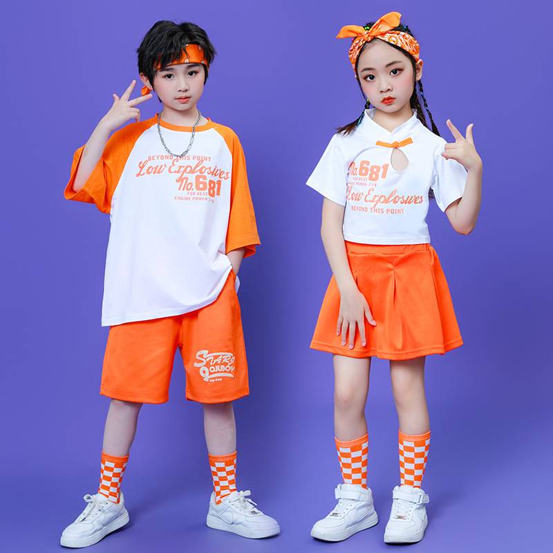 Child Child Chorus Performing Boys Handsome Street Dance Clouds Girls Walking Dance Dance Series Liuyi La Team Performance Services
