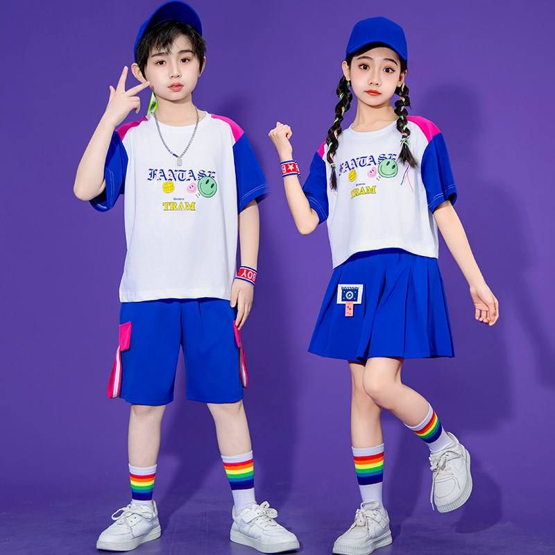 Kindergarten children's Children's Performance Service La La team hip -hop contest Chorus Performing Performance Primary School Games