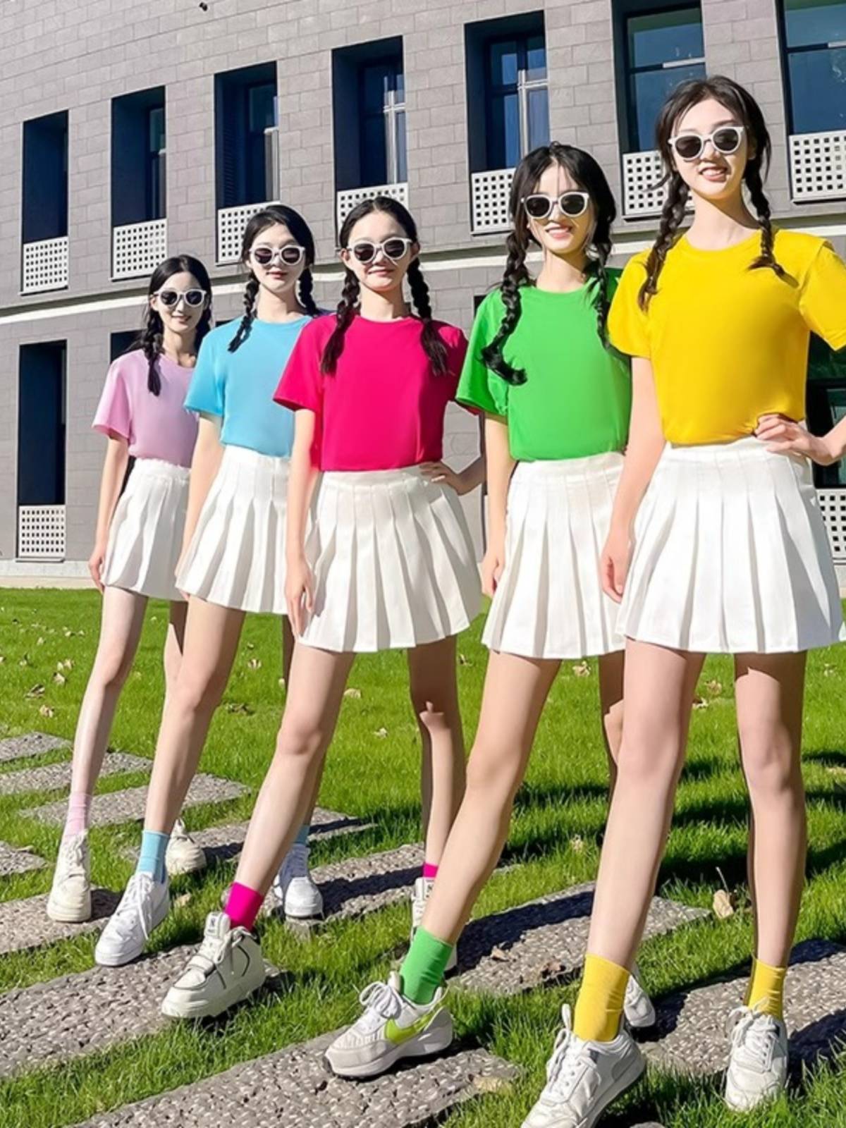 Candy -colored T -shirt La La Raoming Performance Lala team performing summer sports meeting high school graduate season girlfriends clothing