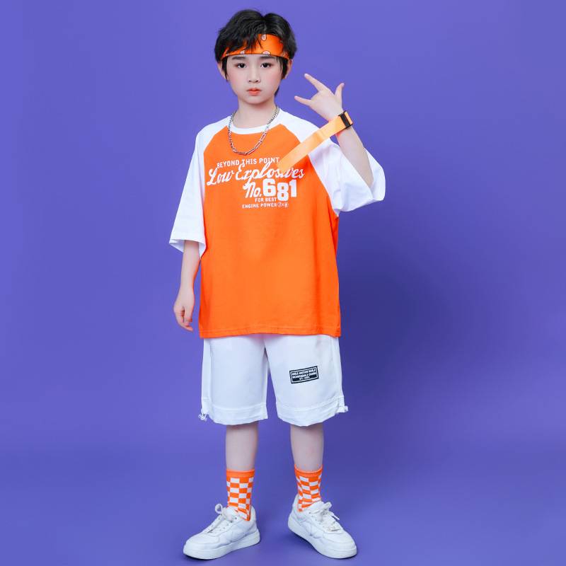 Child Child Chorus Performing Boys Handsome Street Dance Clouds Girls Walking Dance Dance Series Liuyi La Team Performance Services