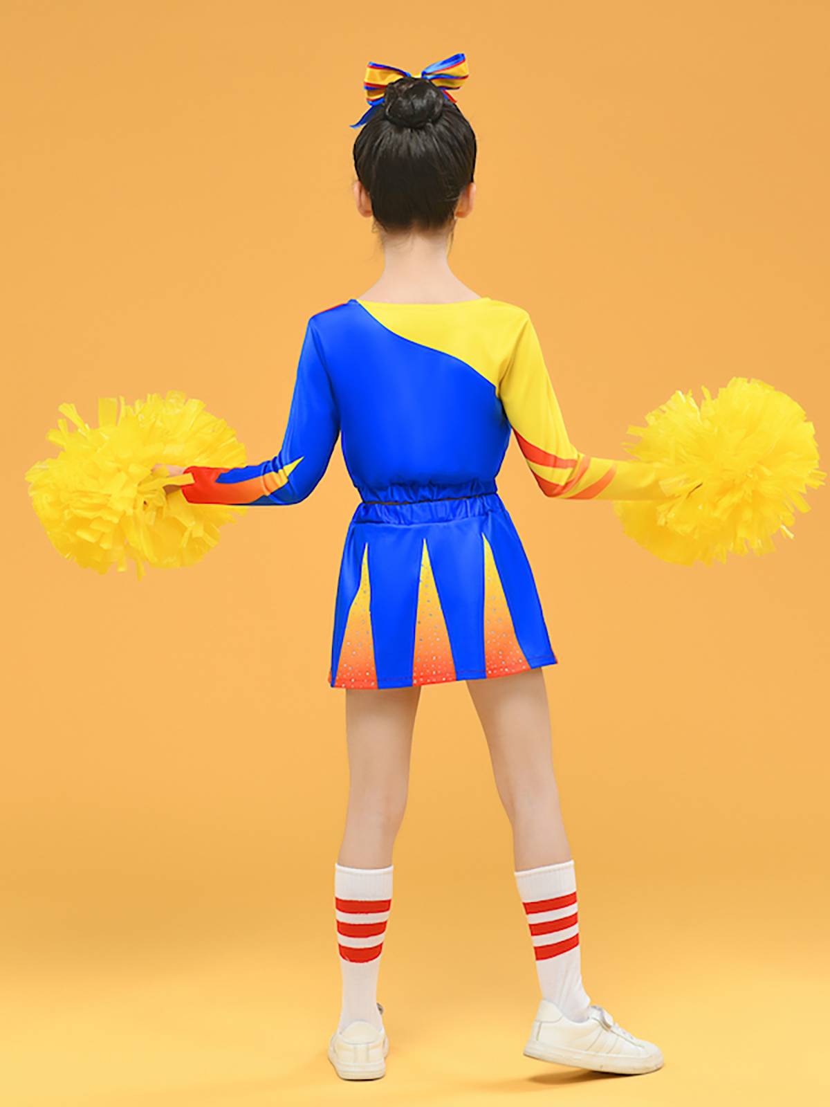 Children's Games La La Raid performance service primary and secondary school students cheerleading team gymnastics football baby group competition uniform