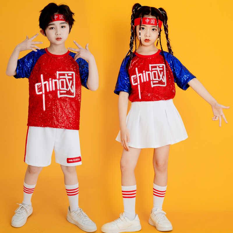 Children's Children's La La Rulai performed the children's and female dance basketball clothing of young children and women in the National Tide Games
