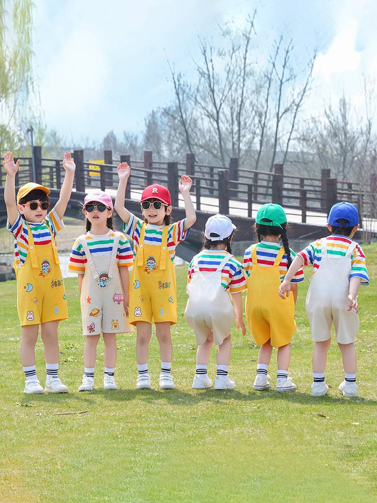 Kindergarten shift service summer short -sleeved set children's rainbow T -shirts cheerleader 61 performers graduation photo garden service