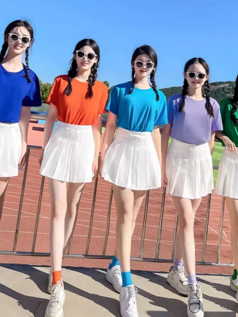 Candy -colored pleated skirt set Summer la la la fucking performances of the Grandma Girlfriend Serving the Graduation Season