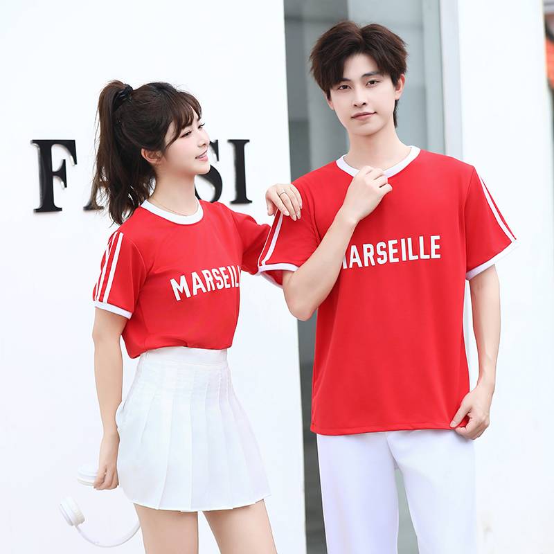 The opening ceremony of the Lala team performance service campus sports meeting La La La Raoming Graduation Season Thousands of People Dance Jianmei Couple Short Sleeve