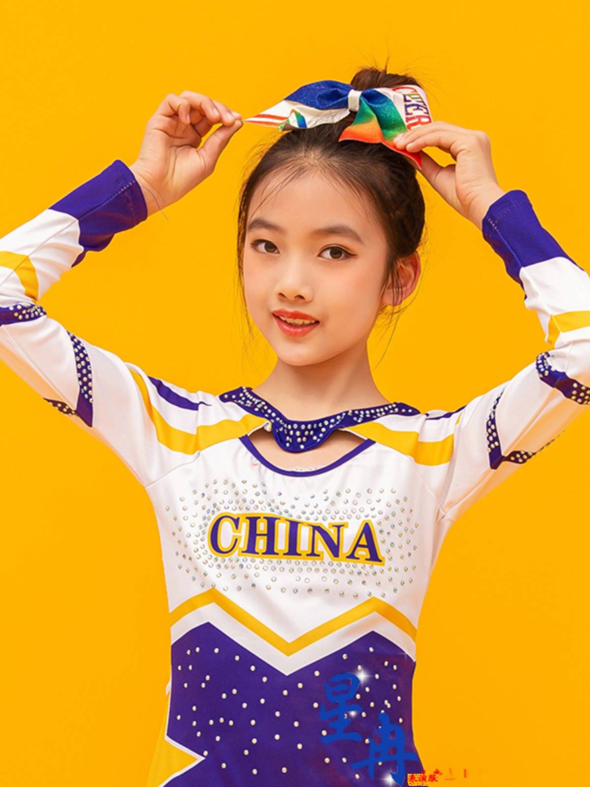 June 1 new cheerleading team service dance, dance, clothing, adult men and women long sleeve cheerleades performance service