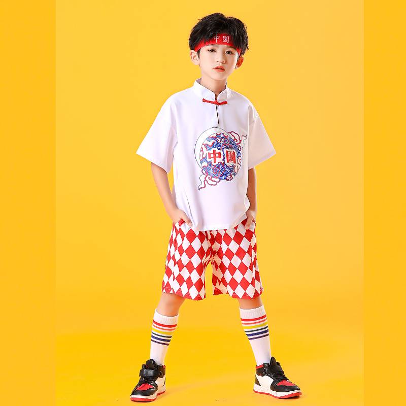 The opening ceremony of the Children's Primary and Middle School Students Games Costume China Wind La Team Kindergarten Watch Performance Service Lala