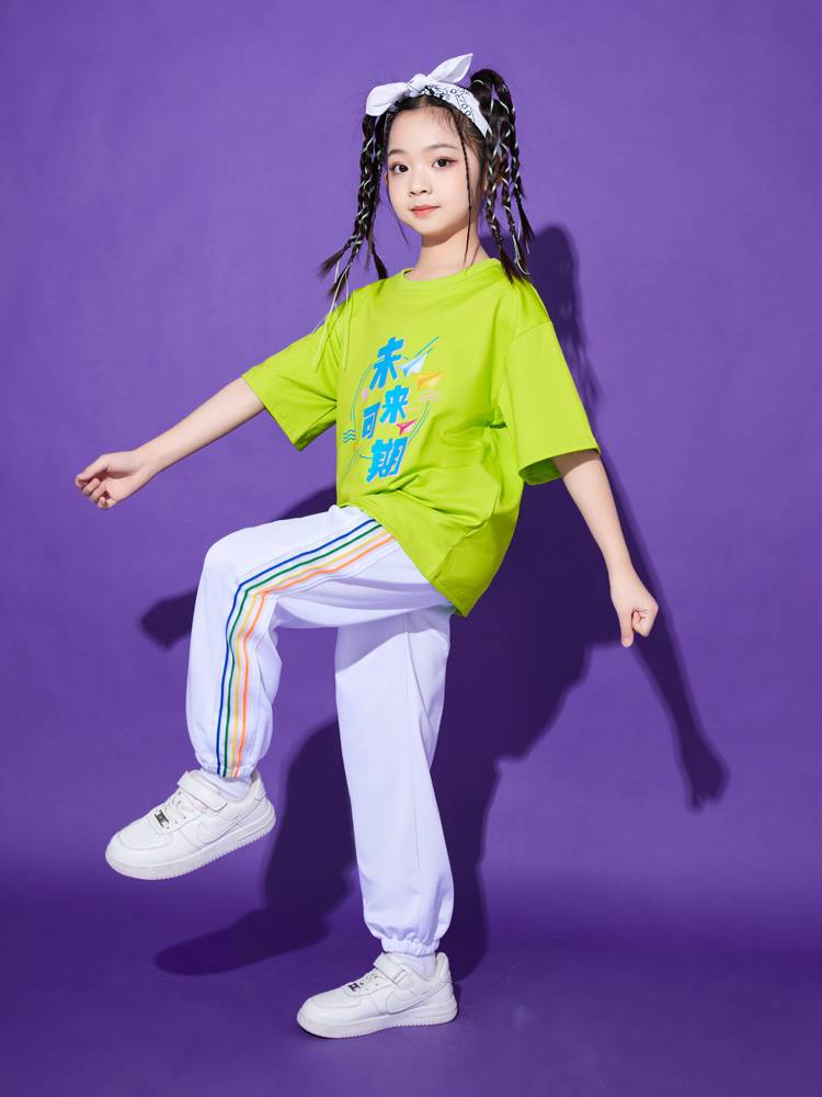 Children's Children's La La Raid performance service Chinese style kindergarten dance service elementary school sports meeting Lara team service