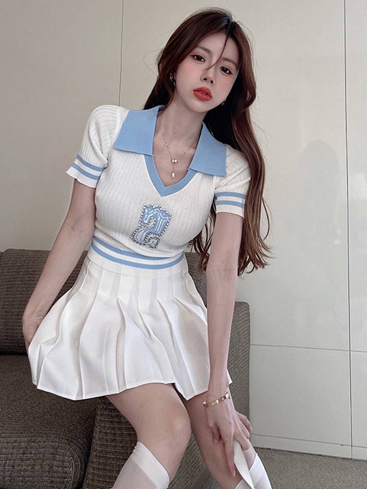 World Football Baby Cup Sexy La Team Performing Bar Night Field Lara Team Costume Breasure Breasure Dance Performance