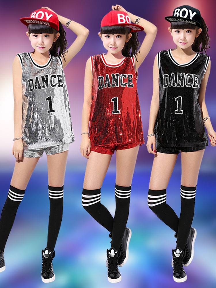 Children's Performance Services Kindergarten Dance Student La La La La Team Service Games Performance Server Drum Drum