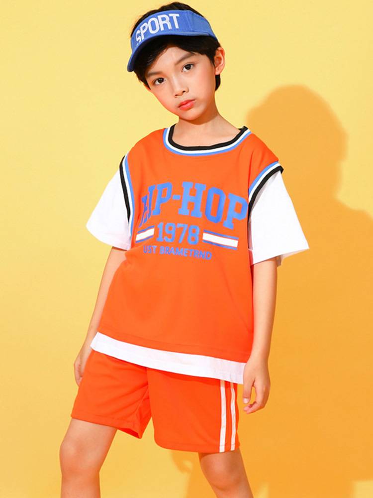 Summer children's performance service for boys and girls' jazz dance cheerleading performances for primary and secondary school students sports meetings