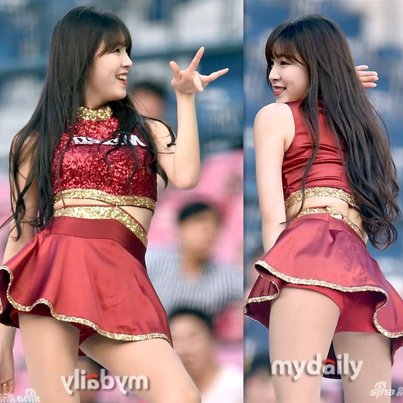 Korean women's cheerleading team, football-baby college sports, girls' age