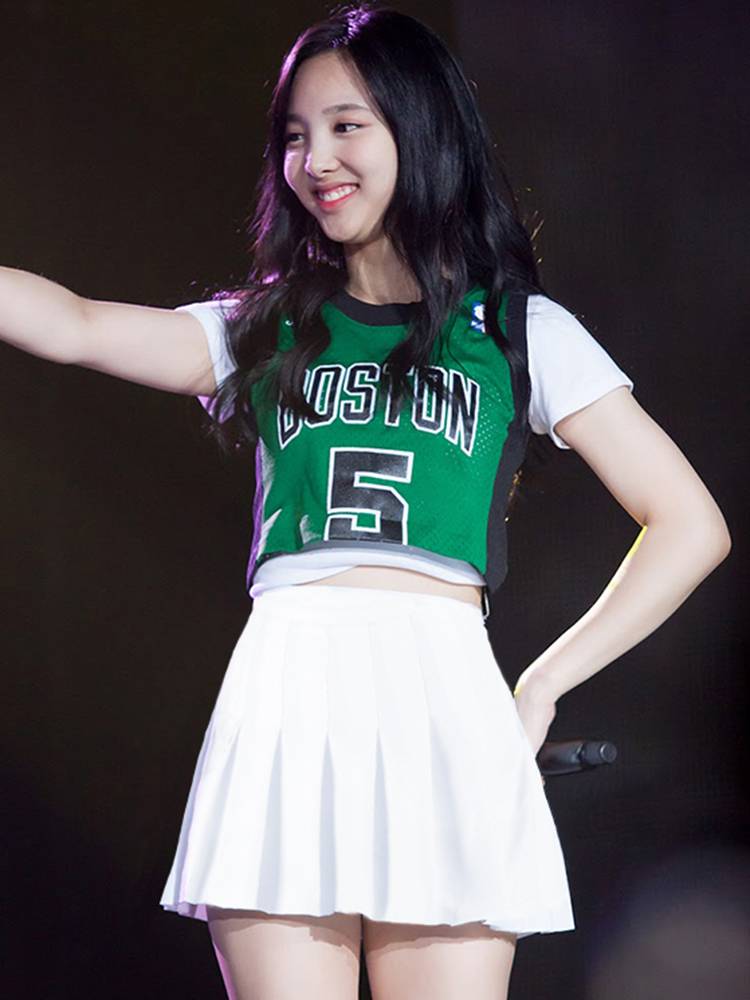 The Korean women's cheerleading costumes, the soccer baby cheerleading costumes for college students