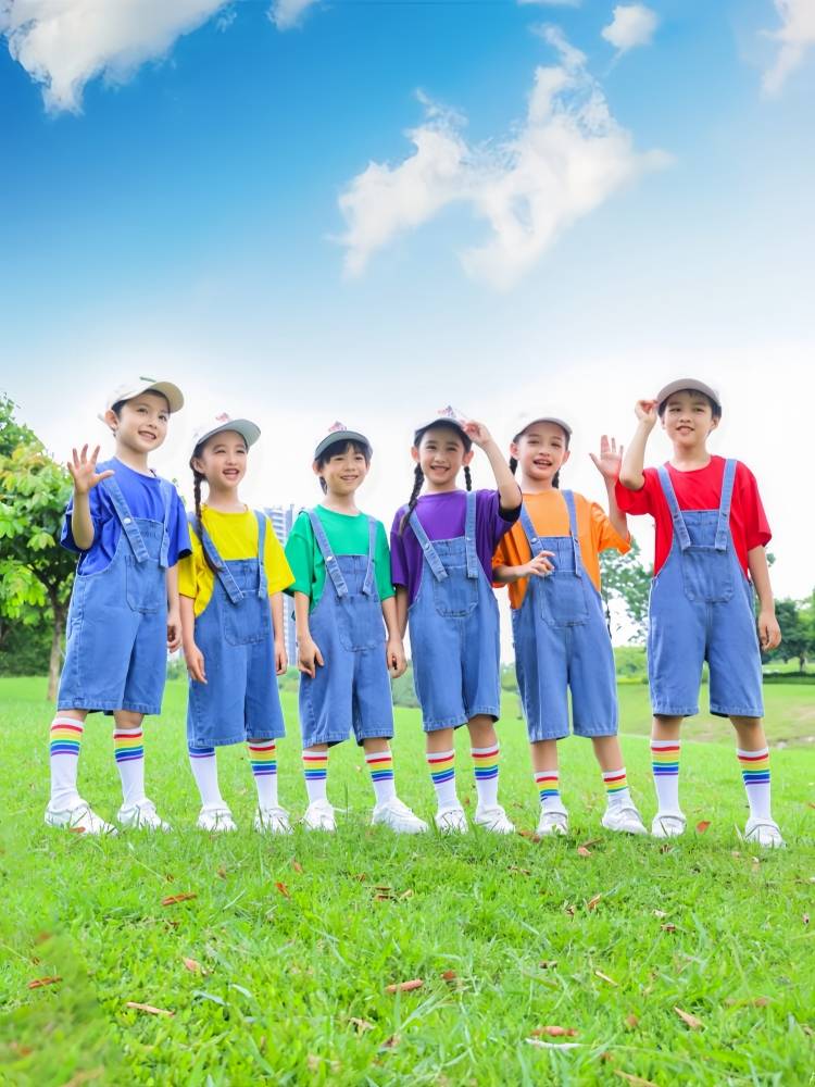 Children's Performance Service Kindergarten Graduation Photo Class Server Gowbot Botal Pants Summer Primary School Elementary School La La Team Performance Services