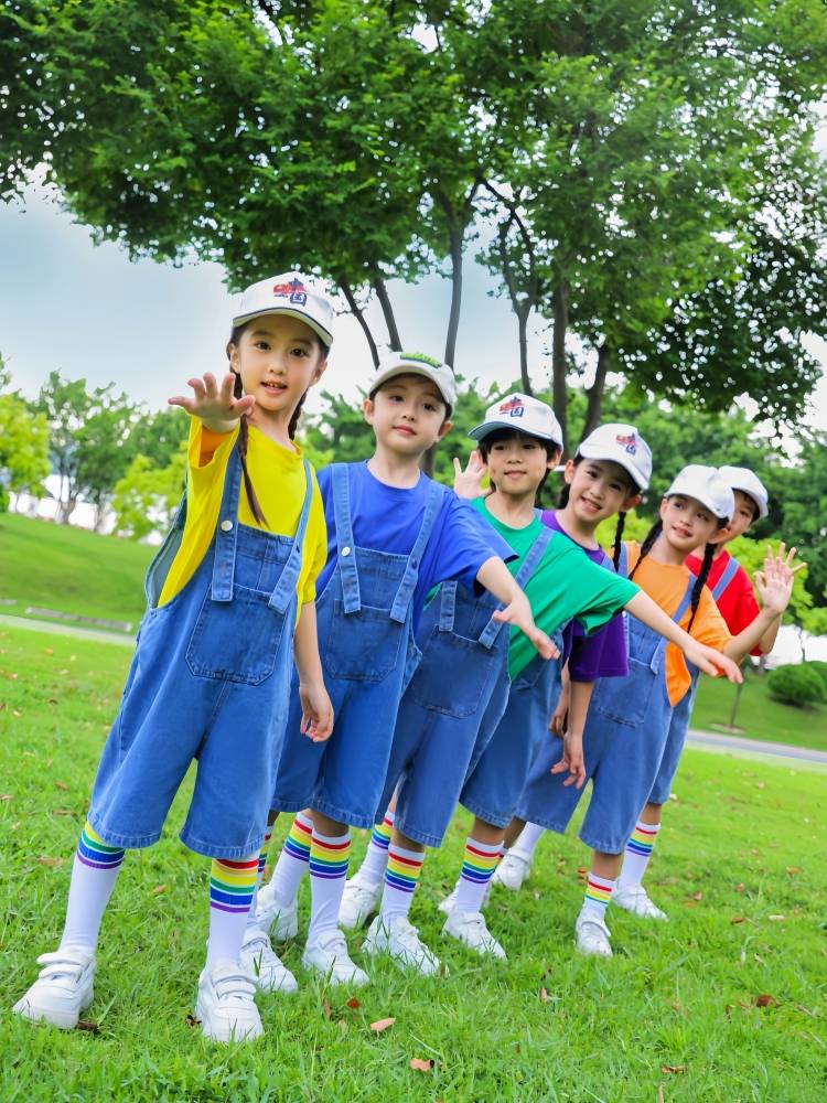 Children's Performance Service Kindergarten Graduation Photo Class Server Gowbot Botal Pants Summer Primary School Elementary School La La Team Performance Services