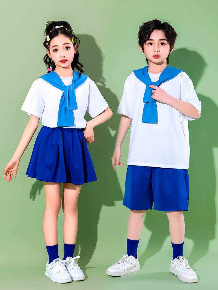 Children cheerleading team performed color shawl men and girls cheerleading exercise group performance service street dance tide clothing