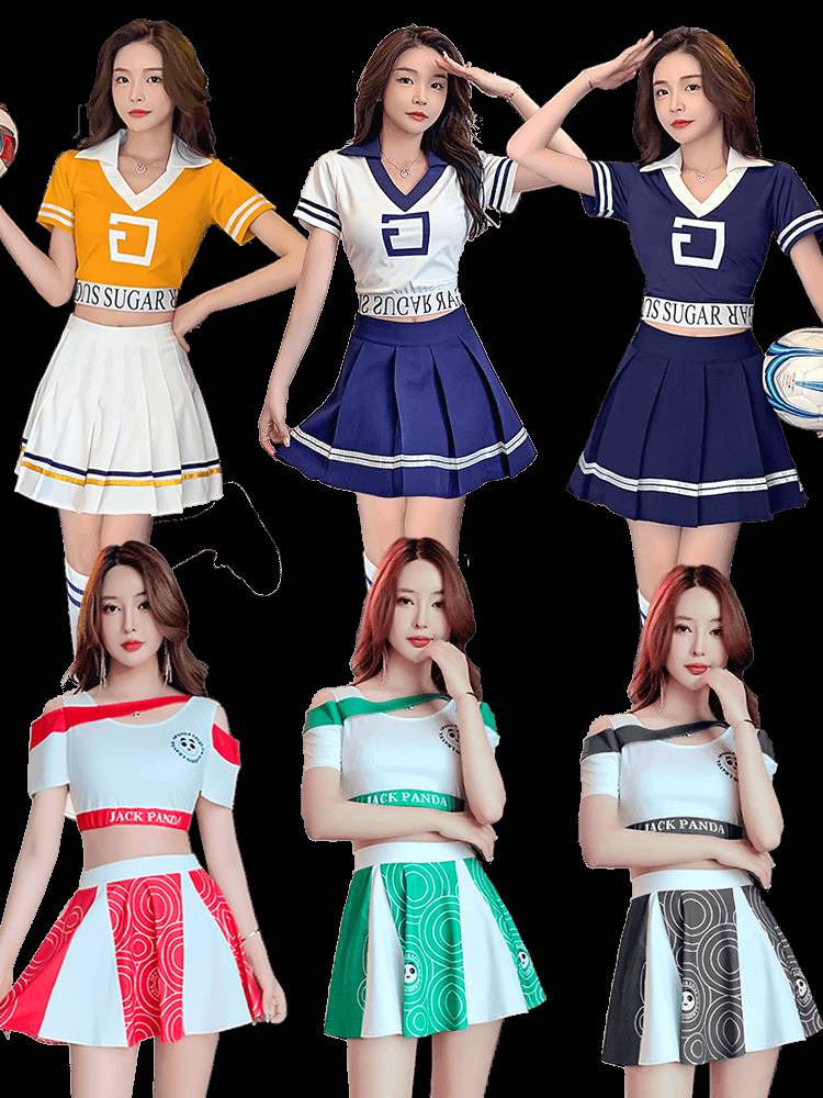 ♪ Soccer ♪ ♪ European Cup cheerleading ♪