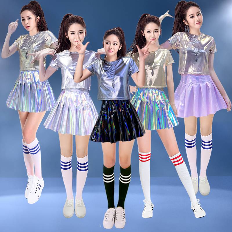 Women's team played a cheerleading cheerleader cheerleading team performance set football baby jazz dance performance clothing female