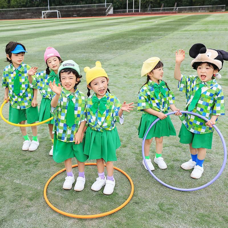 Liuyi Children's La La Team Performance Service Academy Wind Green plaid shirt suite Kindergarten graduation shooting