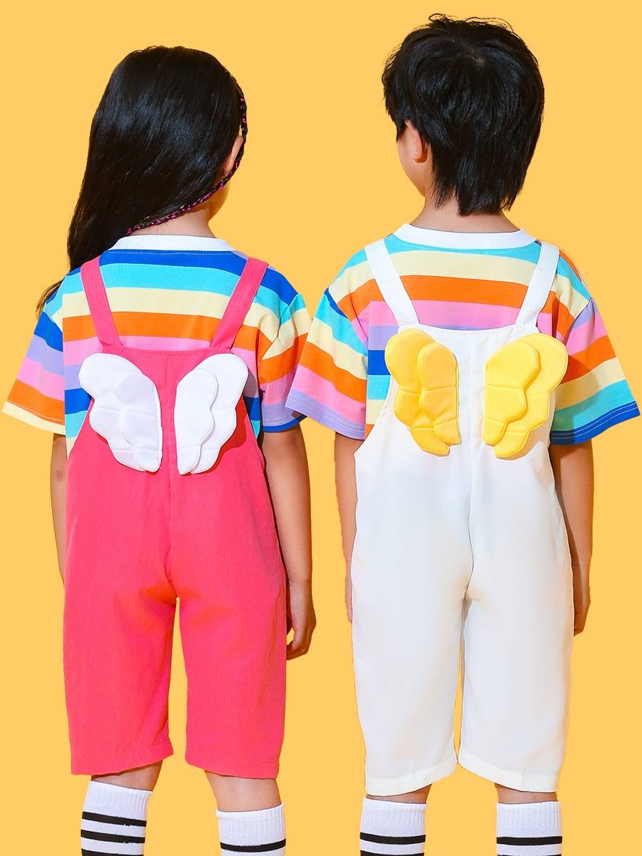 Children's Spring Games La La Fun Fuck Kindergarten Lala Team Dance Cute Little Wing Back Tibetan Performance Service
