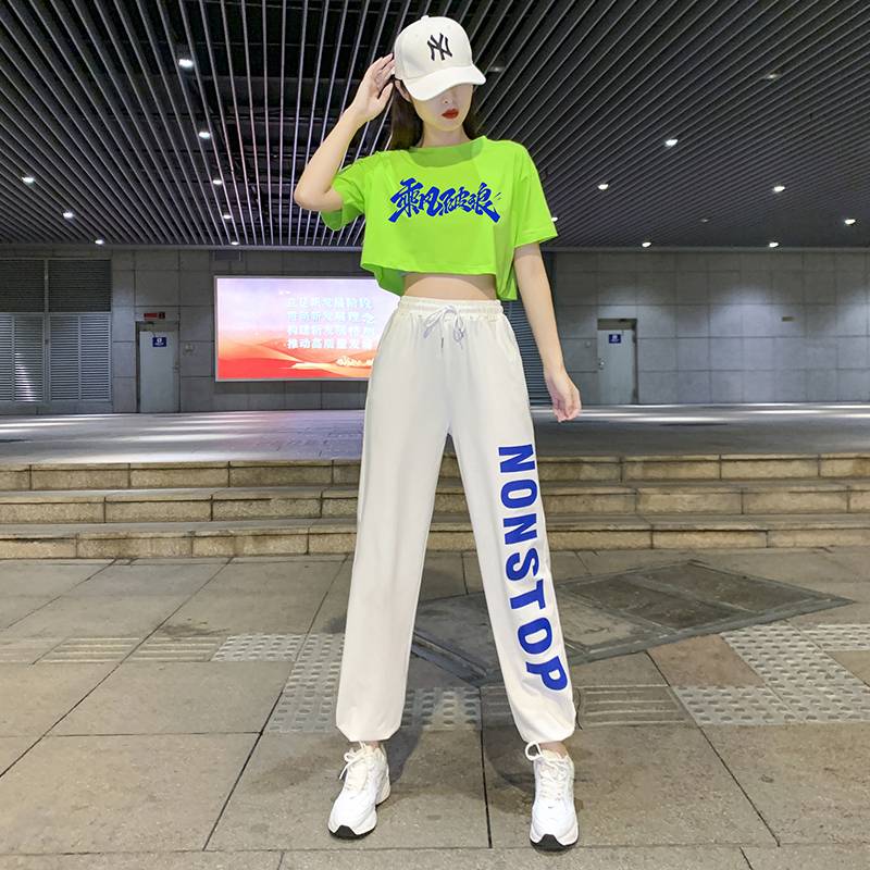 Middle school students La La Team Clothing High School Student Games Class Club La La Fuck Adult Jazz Dance Show