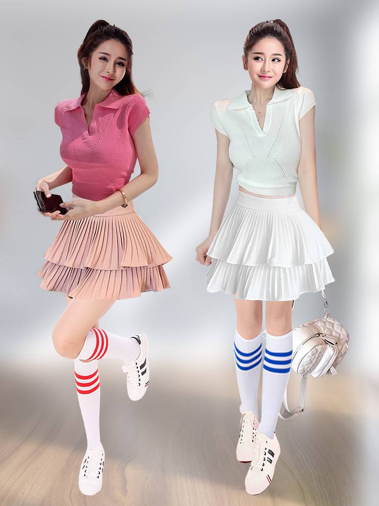 World Football Baby Cup showing the female Lala team football dance service modern dance student performance service