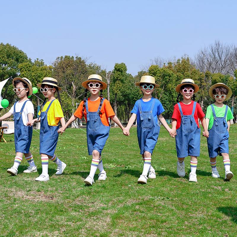 Kindergarten Graduation Shorto -clothing Class Server Primary School Games La La team denim strap to take pictures of Liuyi Performance Services