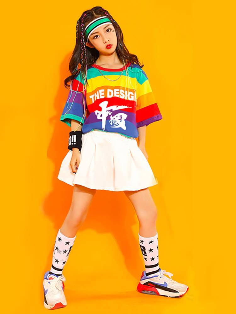 Primary School Rainbow Class Game Games La La team set children's jazz dance performance service men's and female hip -hop watch show