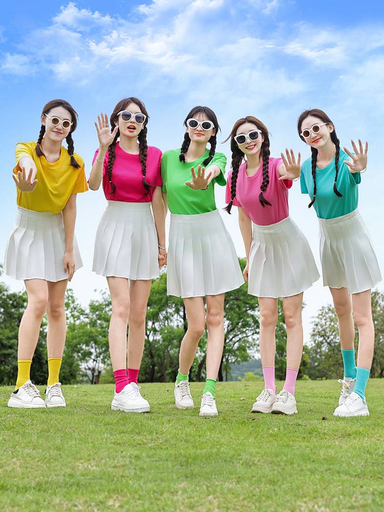 Candy -colored pleated skirt set Summer la la la fucking performances of the Lara team performance season graduation season girlfriends clothing
