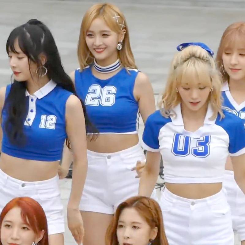 Cosmic Girls' Group Student Graduation Class Club La La La Team Performance Jazz Dance Company Annual Conference Performance Clothing