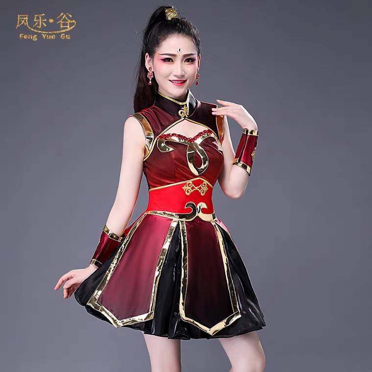 Lara team clothing female adult football baby sports meeting la la la la performance sexy retirites round neck Chinese style