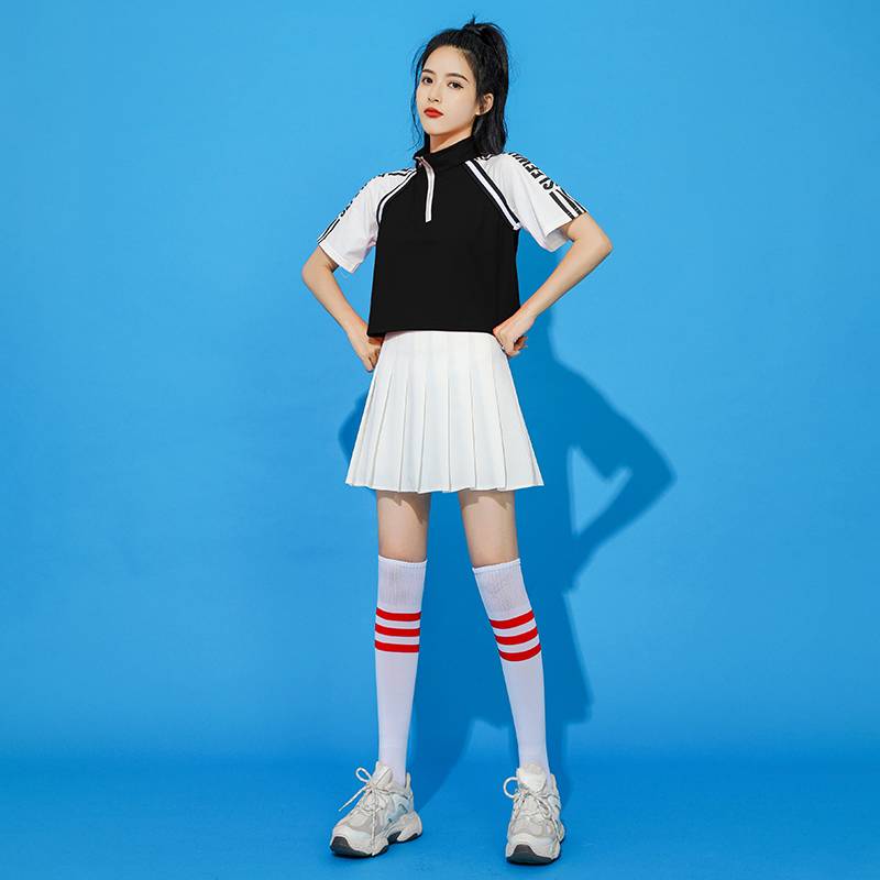 Women's team cheerleading adult football baby Lala cheerleading song performance dance bodybuilding suit