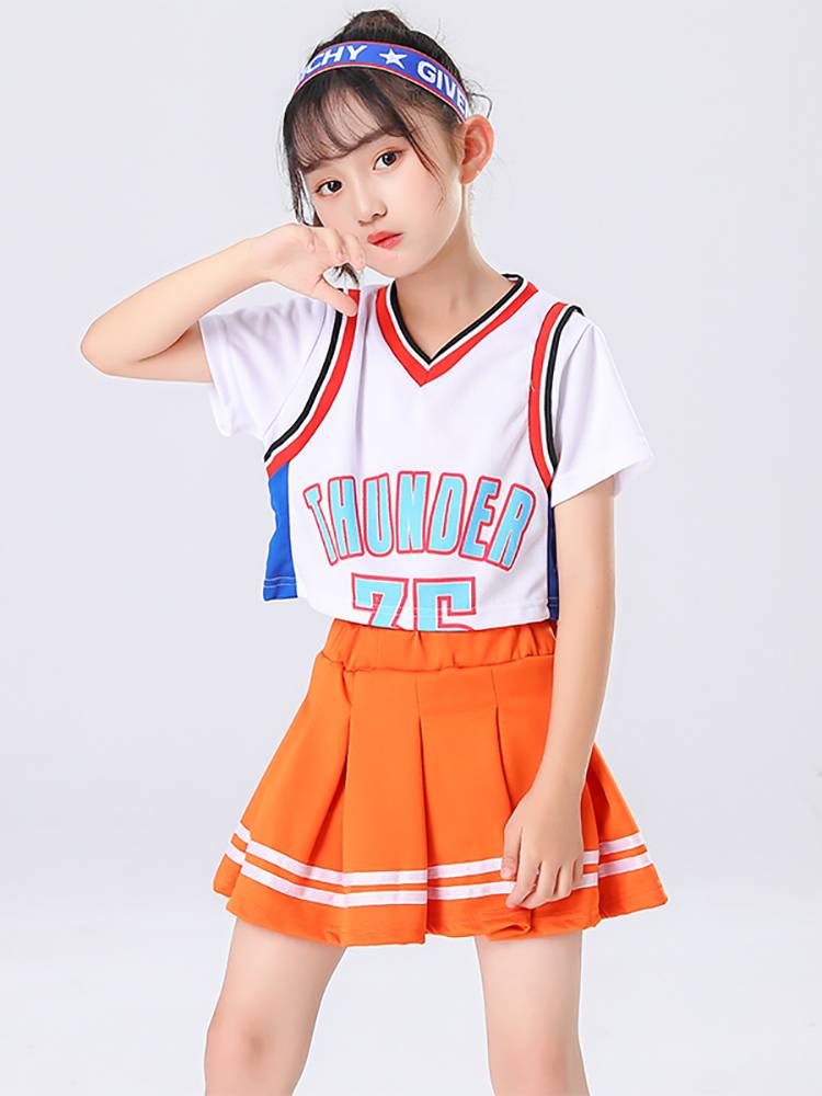 Kindergarten Jazz Performance Liuyi Children's La La Team Performance Services Student Game Class