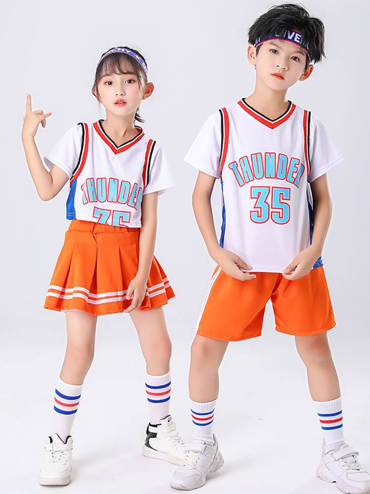 Kindergarten Jazz Performance Liuyi Children's La La Team Performance Services Student Game Class