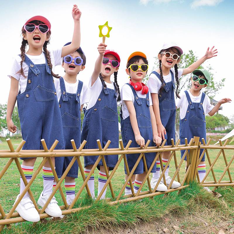 Children's Child Child Chorus Performing Costume Kindergarten Class takes photos Graduated Graduated La La Ribbon Short Skin Set