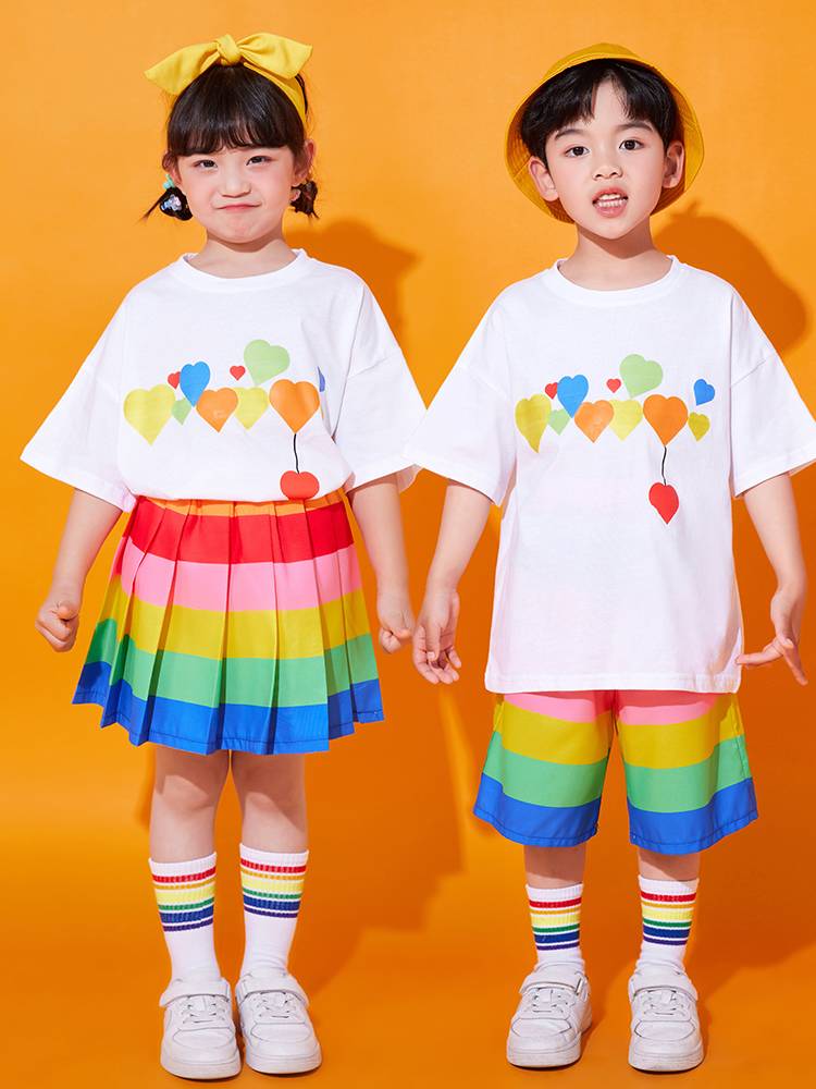 Liuyi Children's Performance Service La La Team Performance Service Graduation Park Service Games Entry Love Rainbow Set