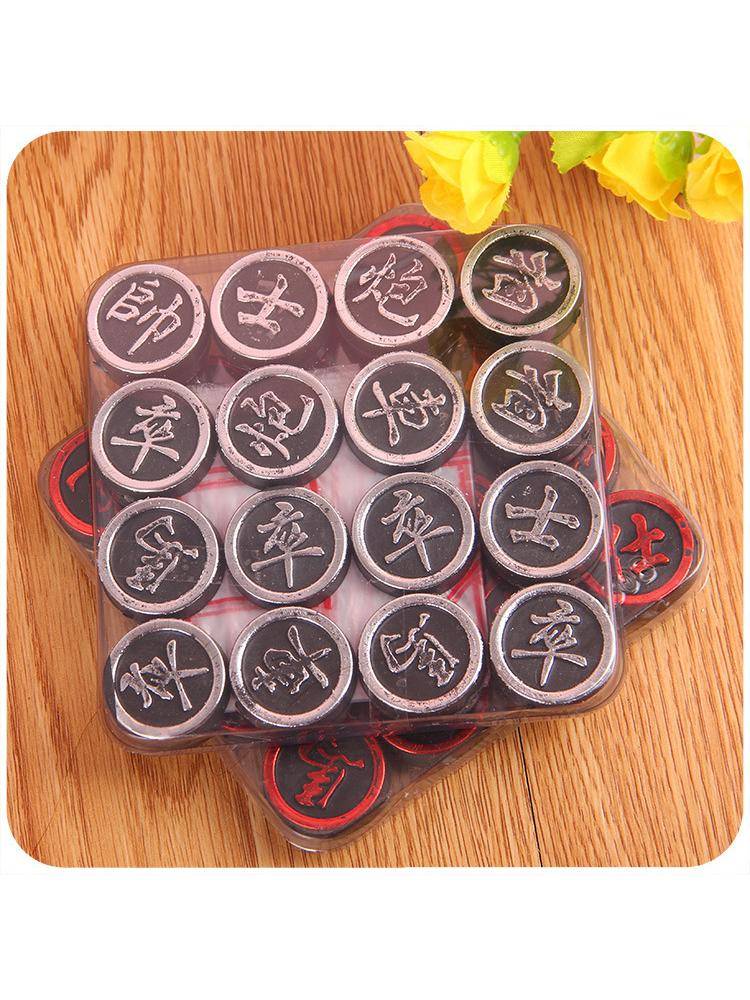 Chinese plastic chess black chess direct for leisure chess and plastic chess puzzle products