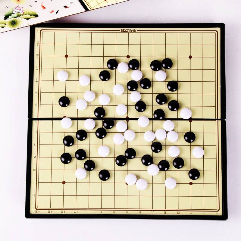 Children's chess magnetic chess puzzle toy magnet Go magnets Chinese chess five sons and chess primary school gifts