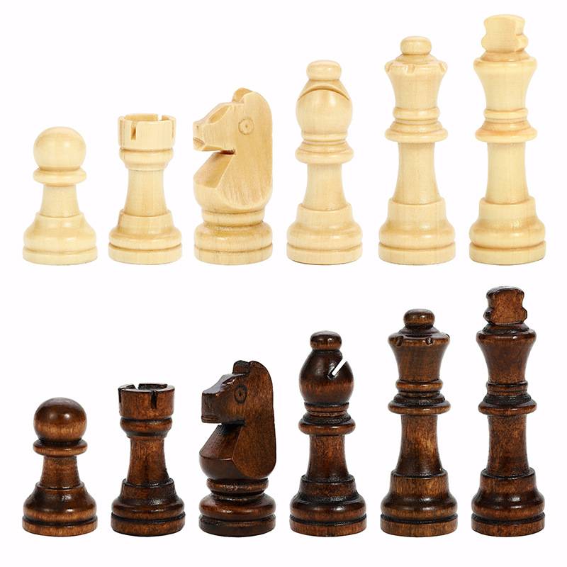 Magnetic International Chess Wood Folding Color Box Put two after two competitive puzzle chess and card toys