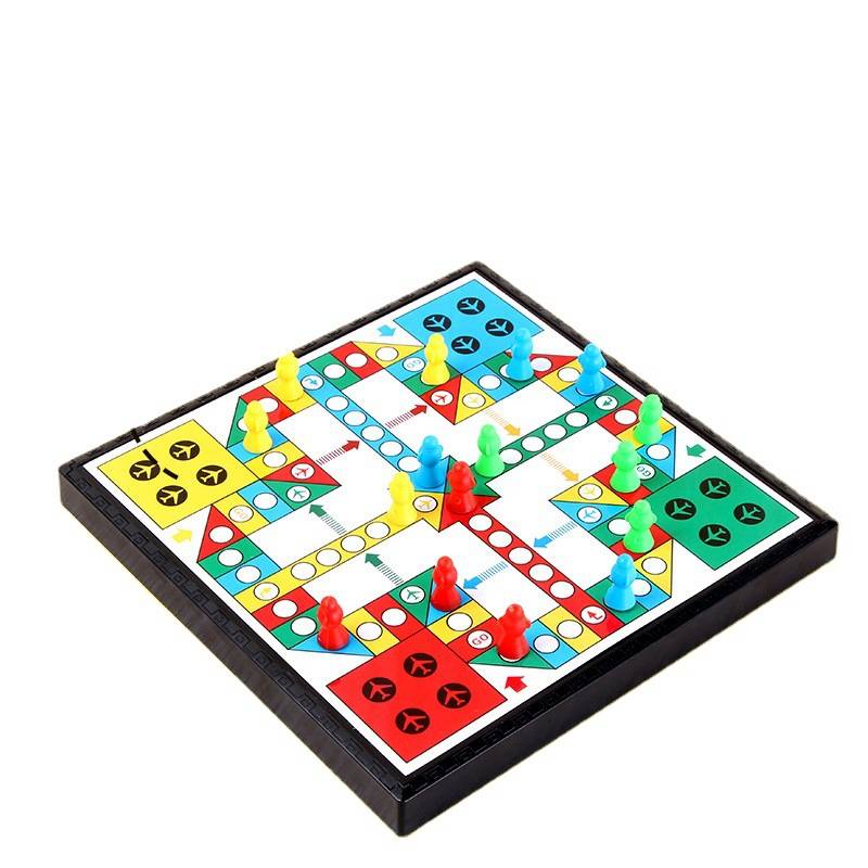 Large children's flying chess magnetic folding game chess kindergarten puzzle 4 people fly chess and child toys chess