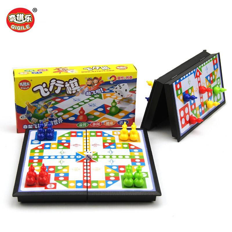 Magnetic folding flying chess