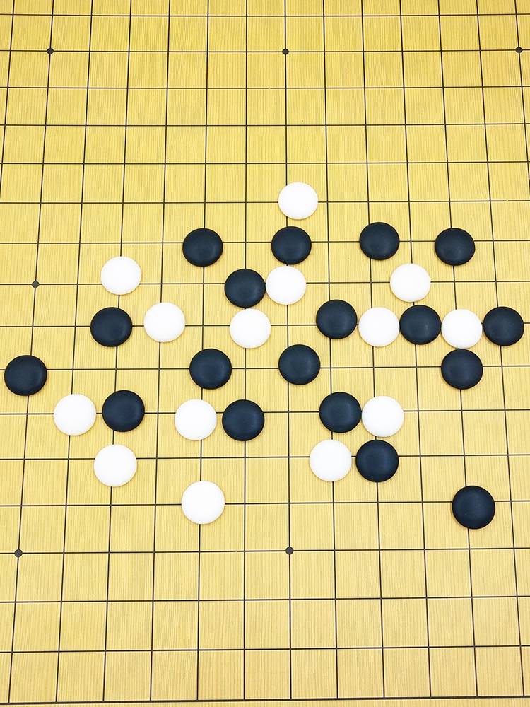 Standard Go Zizi imitation jade black and white child bulk mighty mighty martial amine children magnetic Gozie primary and secondary school students