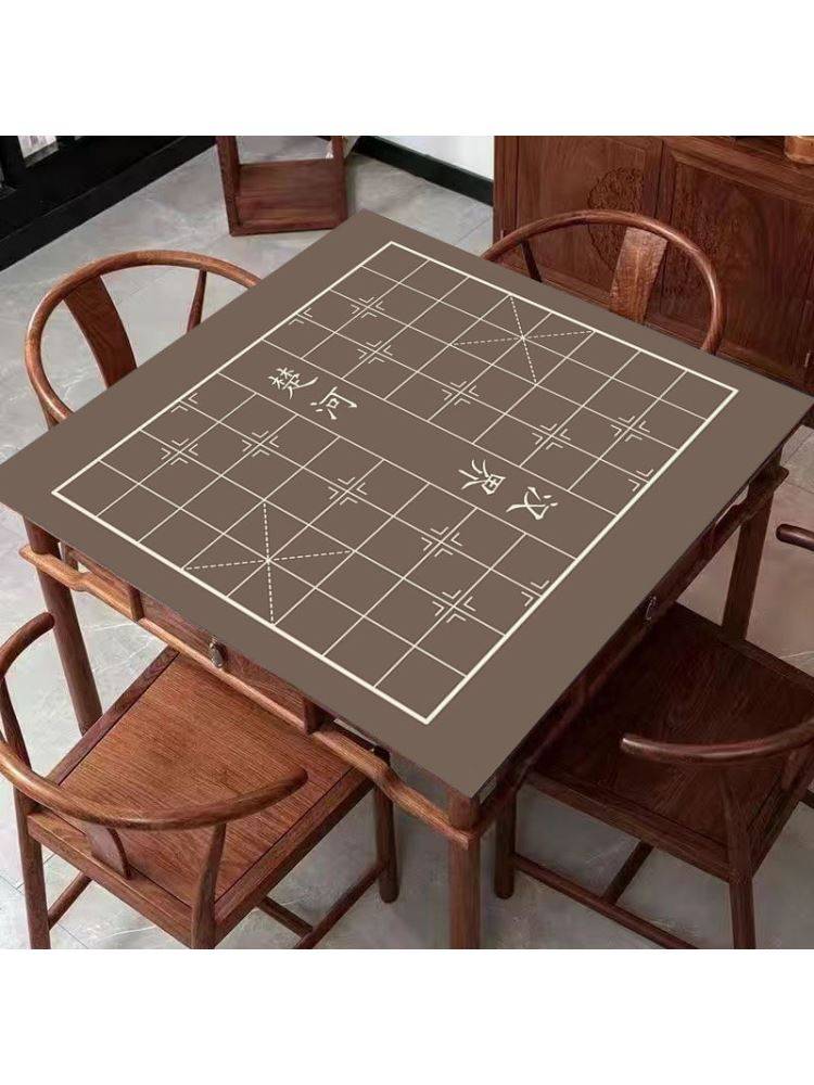 Chess table board large fold does not contain a silhouette-slip-proof square