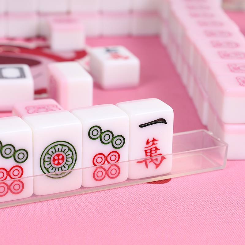 Pink Strawberry Bear Cartoon Mahjong Mahjong Mahjong Brand Micro No. 26 Strawberry Bear Gift Box Customized
