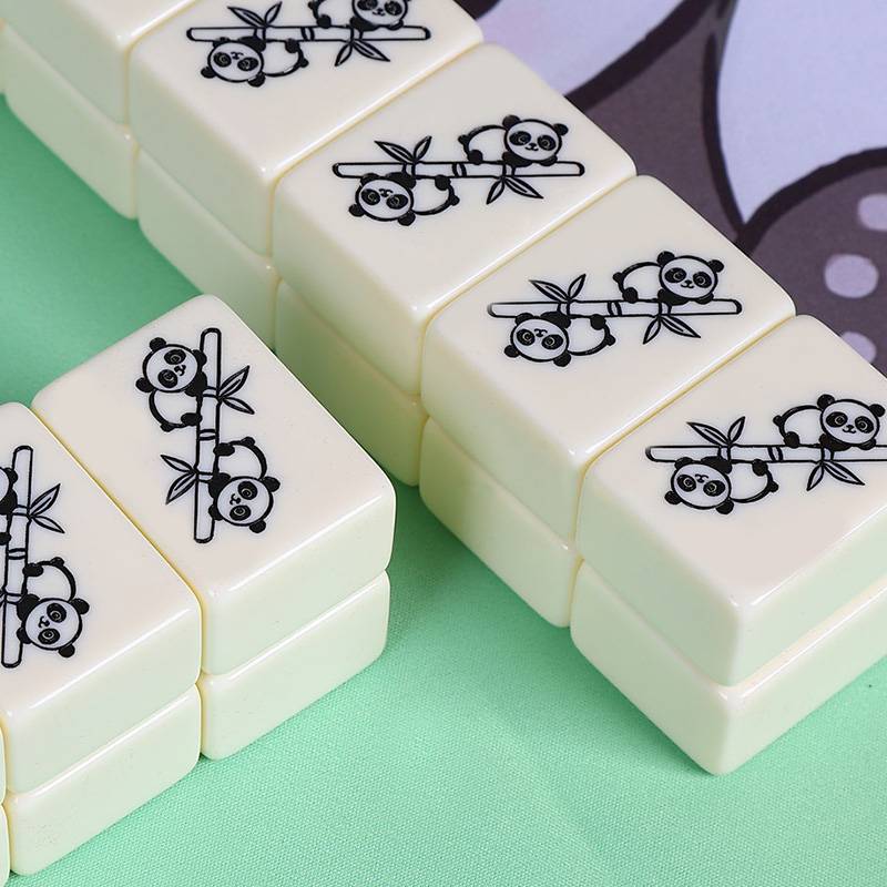 The ivory is a panda home with a hand rubbing mahjong home with a 40/42/44 creative gift