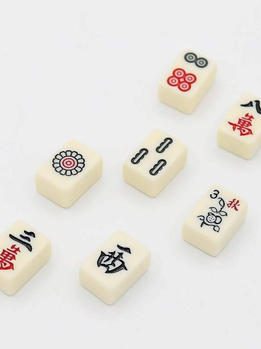 New product, new Mahjong brand dormitory small travel portable cute outdoor net red home rubbing small sparrow card