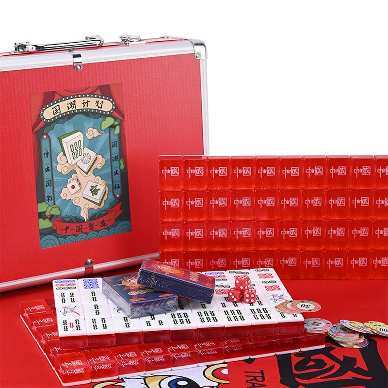 China Wind Family Cartohapeing Mahjong, Mahjong, China Red Guo Tide Transparent Crystal Caps, No. 42 Family Chess Card