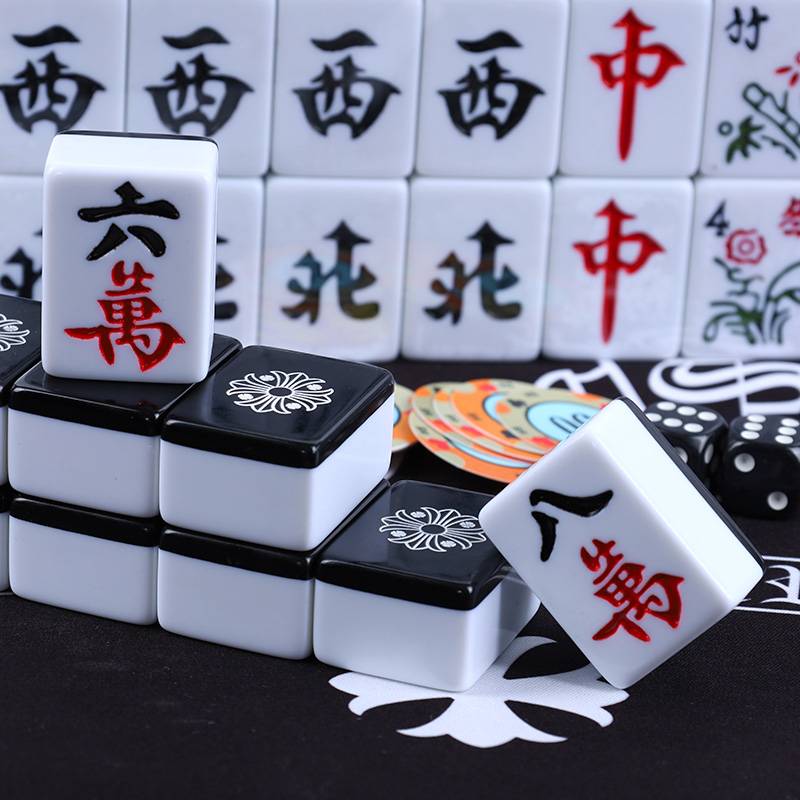 Black Croker's hand in mahjong's mahjong