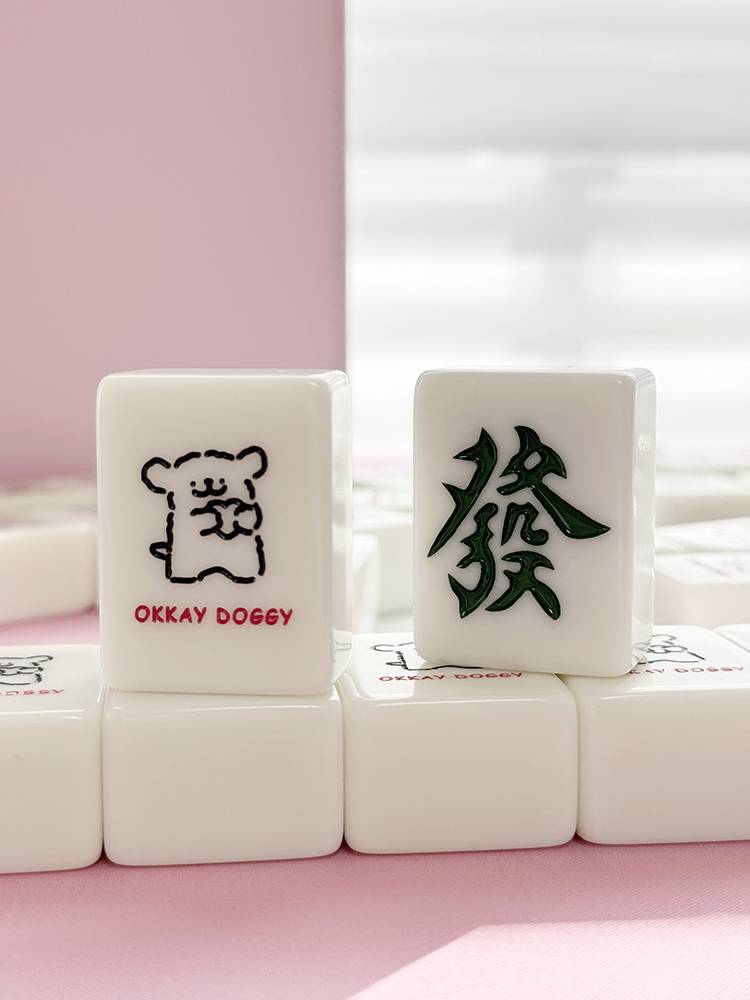 Household Mahjong hand -rubbing card crystal jade cute okkay puppy dormitory 40/42/44 Sparrow card